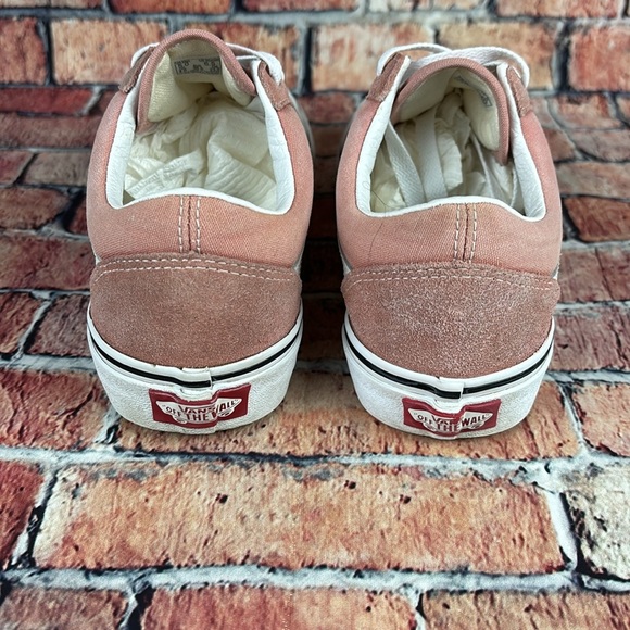 VANS CLASSIC WARD LOWTOPS, WOMANS SIZE 6.5 GUC - Picture 8 of 11